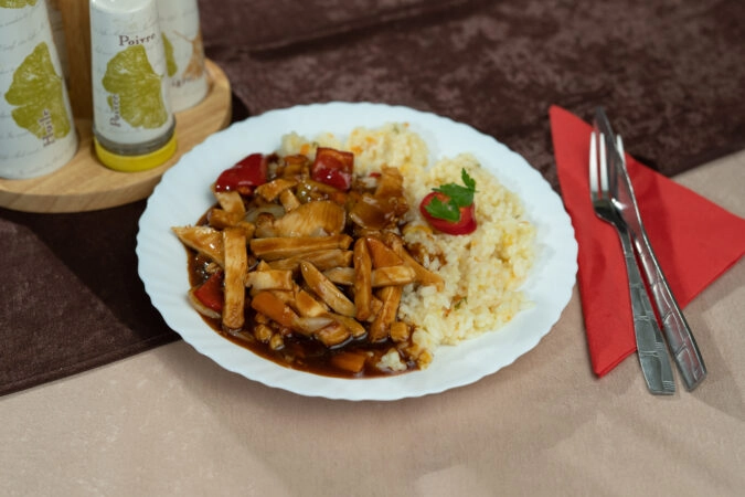 Menu no. 10 – Chicken breast in sweet/sour sauce - 150G